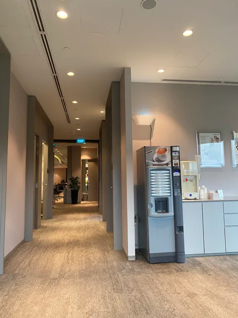 Raffles Medical Raffles Holland V