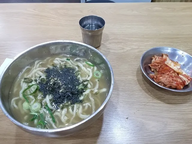Hongdukkae noodles