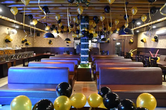 Urban Tadka restaurant pizza & party hall