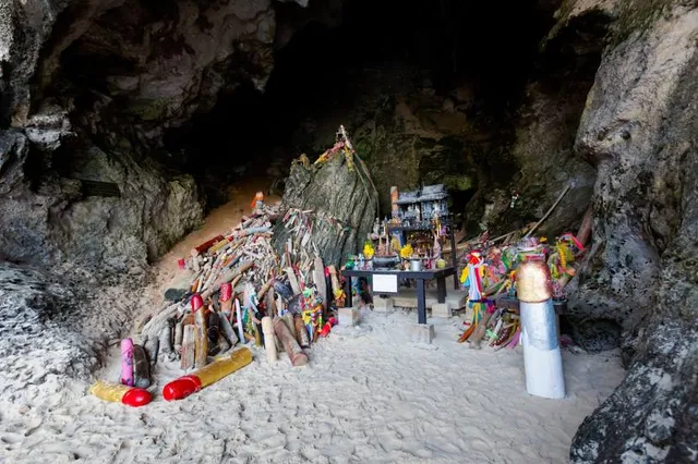 Princess Cave (Railay, Krabi)