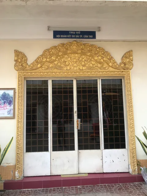 photo-1