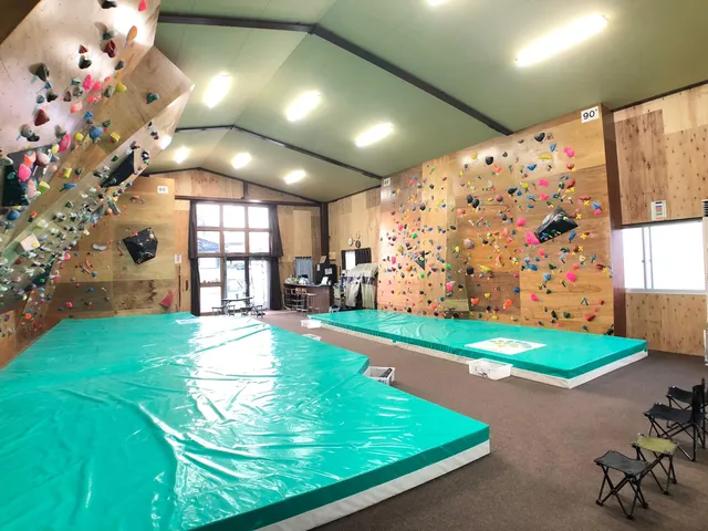 Bouldering Spot Landmark|ボルダリングスポット ランドマーク