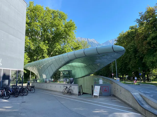 Congress (Hungerburgbahn)