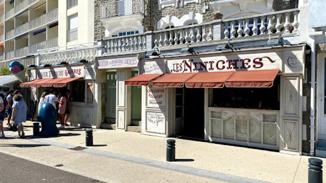 Les Niniches Quiberon Magasin de la Plage (gaufre et glace) - La Maison d'Armorine