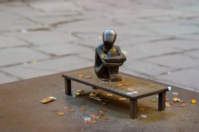 Iron Boy - Boy watching the moon