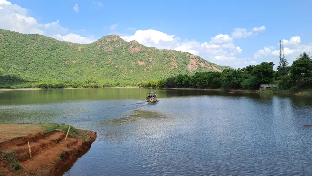 Aanaivari | Muttal Park