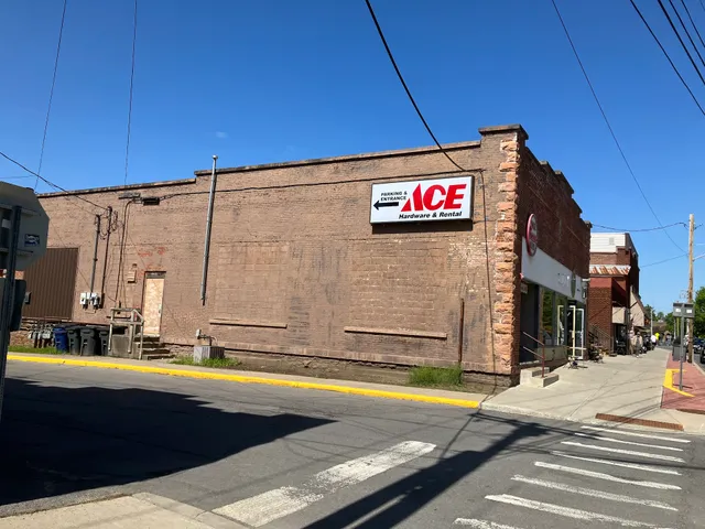 Evans and White Ace Hardware