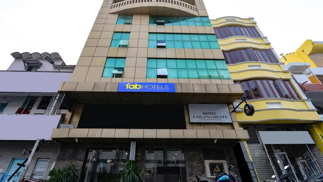FabHotel Lailas County