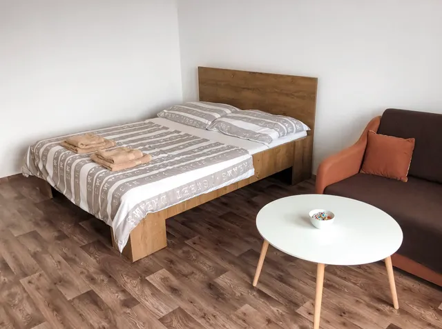 1 BDR Apartment, Soblahovská
