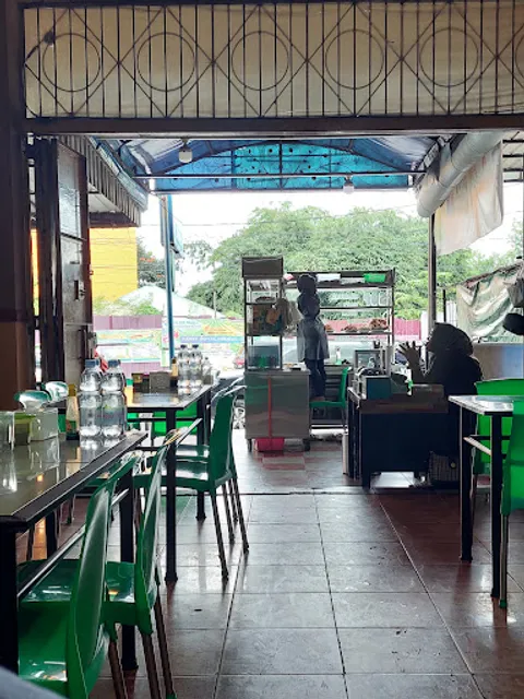 Soto Medan Kak Willy Kartini