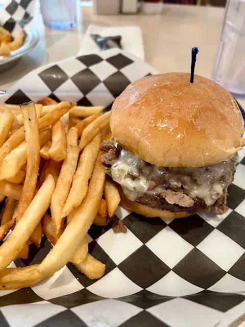 Hubcap Bar and Grill