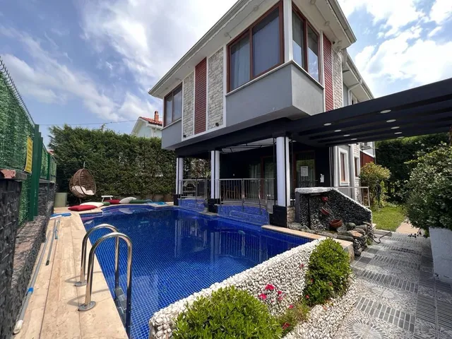 Villa Poli Kırkpınar