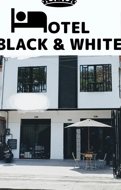 Hotel black & white cali