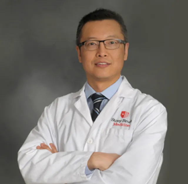 丁永增, 纪琳 内科诊所 Yongzeng Ding M.D. Ph.D.；Lin Ji M.D. Ph. D.