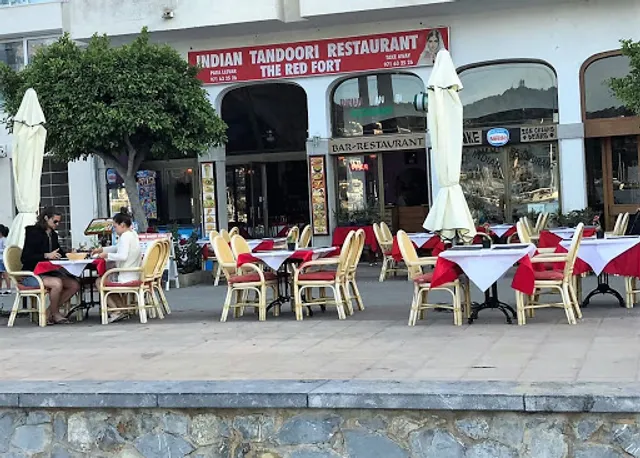 The Red Fort Port de Sóller - indian restaurant