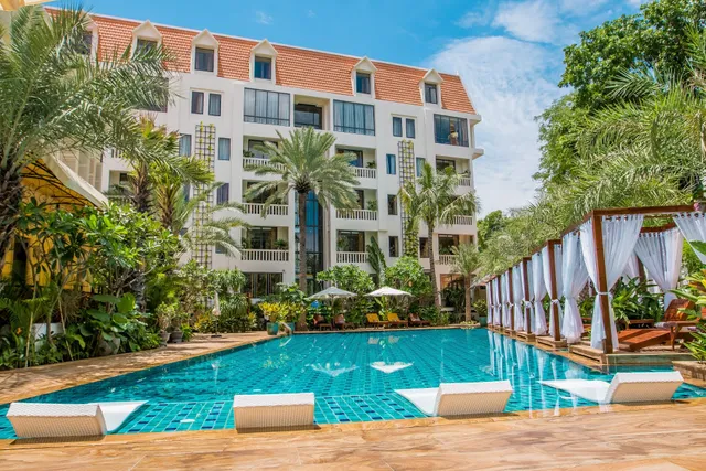 Palace Gate Hotel & Resort by EHM