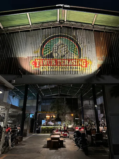 Timur Terasing Tjap Panorama