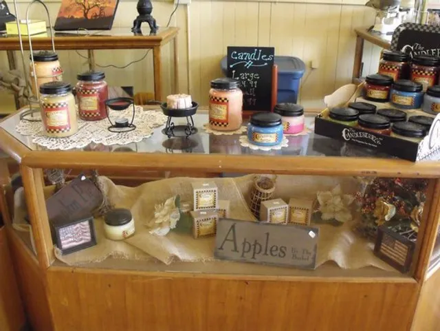 Rybak's Ice Cream Store