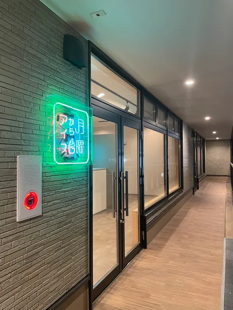 夜アイス専門店 月曜からアイス 富士河口湖店 Night Ice Cream Specialty Store