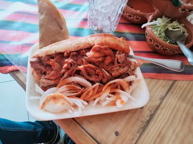 Tortas ahogadas los compas