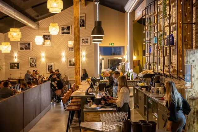 déli Restaurant Bar Events