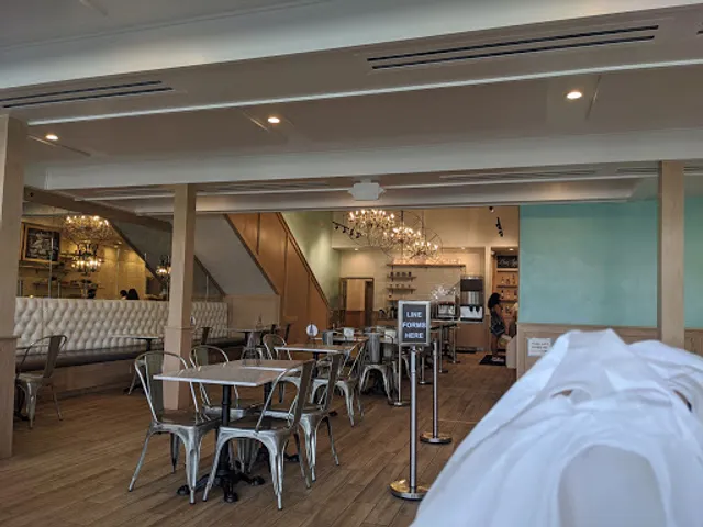 Sweet Paris Crêperie & Café