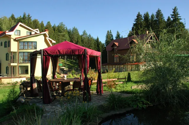 Mini-hotel Club Bon Ton