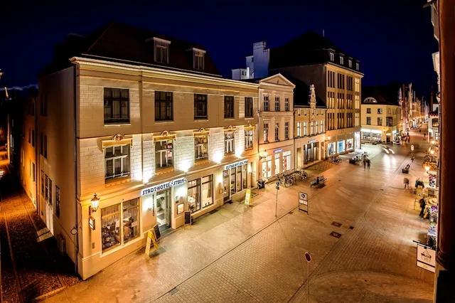 Stadthotel "Stern" - E. Alijew