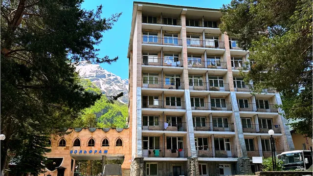 Otel' Vol'fram Terskol