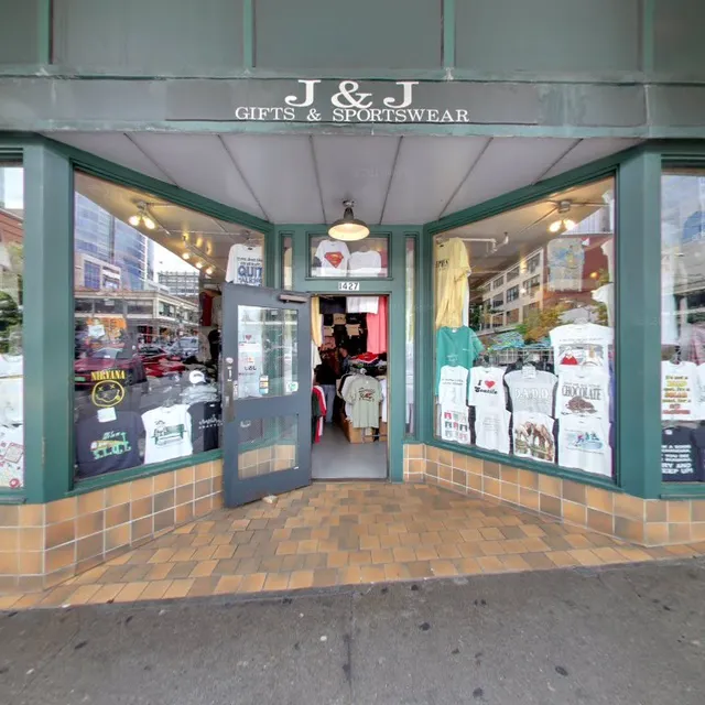 J & J Gifts & Sportswear