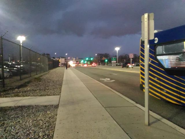 Lefferts Blvd/AirTrain Station