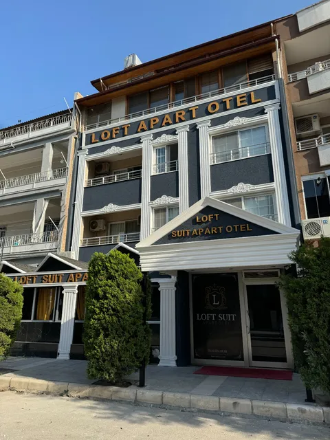 Loft Suit Otel