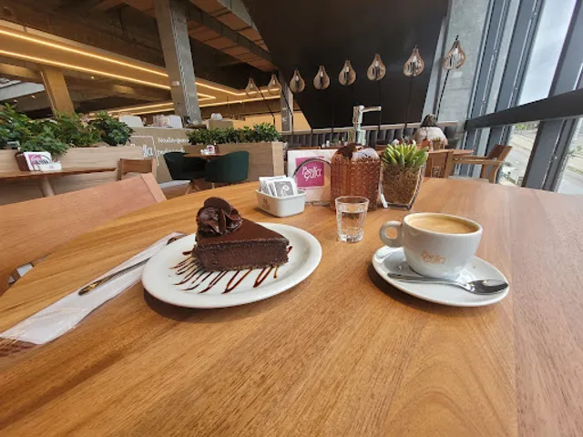 Bella Gula Bourbon Teresópolis