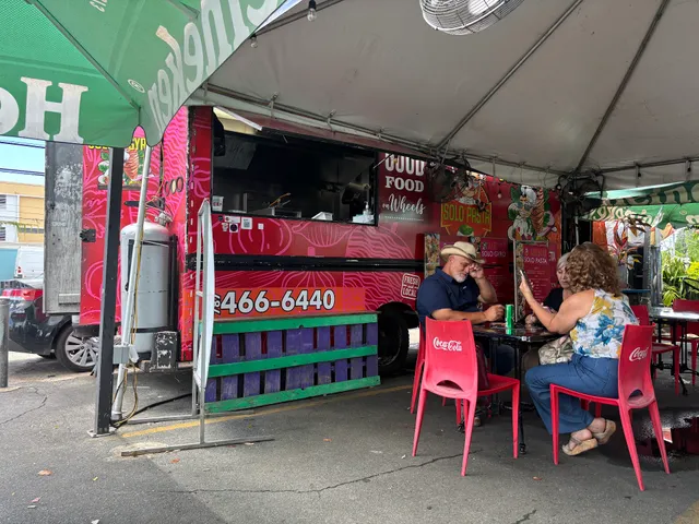 Solo Pasta/ Solo Gyro