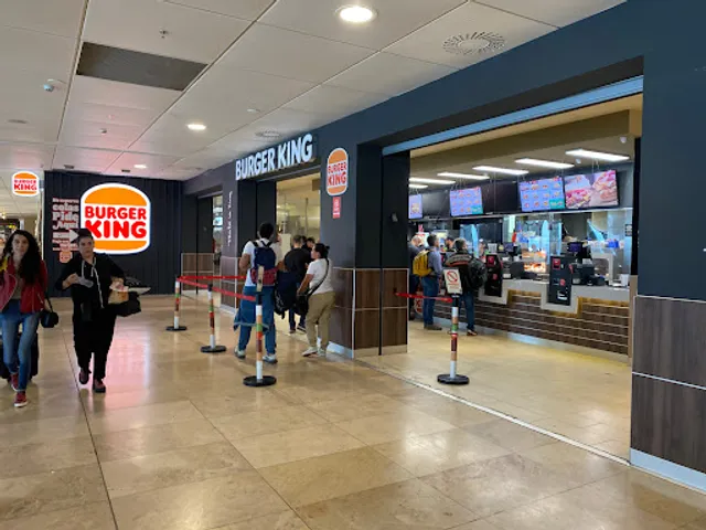 Burger King - T1 - Salidas