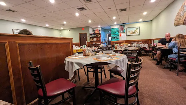 Canton Palace Chinese Restaurant