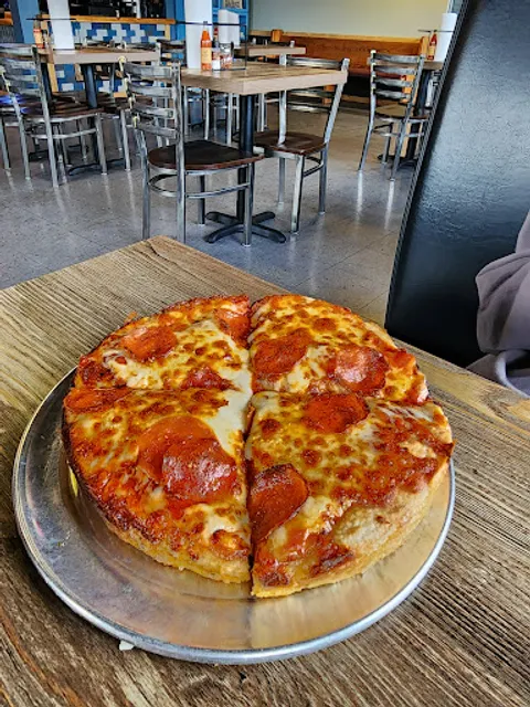 Lost Pizza Co. Pensacola Downtown