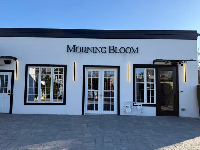 Morning Bloom Breakfast and Lunch