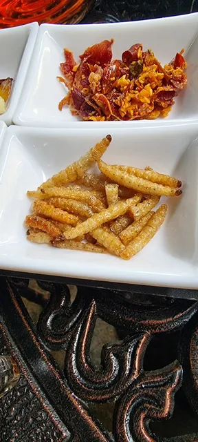 Mengzi Juhua Crossing the Bridge Noodles