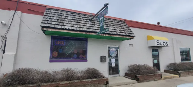 Hyzer's Pro Disc Golf and Smoke Shop