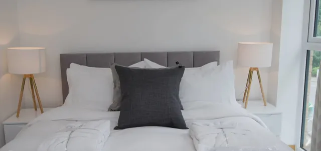 Tailored Stays - Grand Central, Cambridge