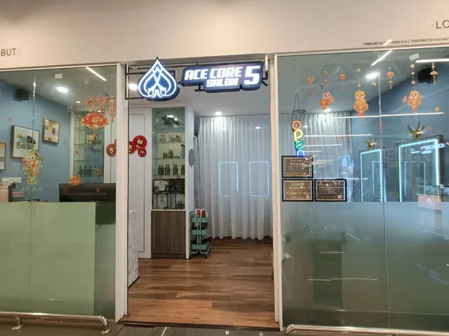 Lotus's Pulai Hartamas