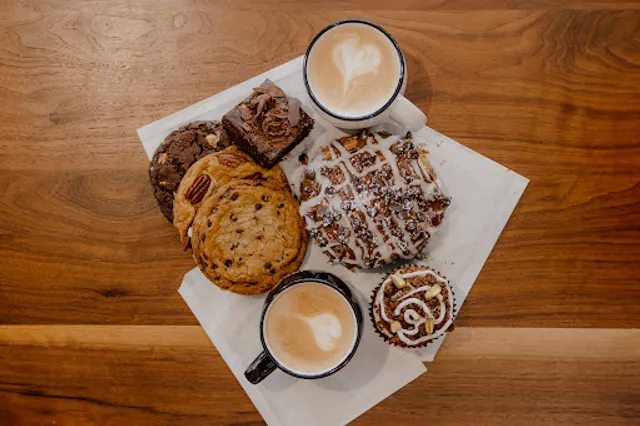 Honey Cup Coffeehouse & Creamery