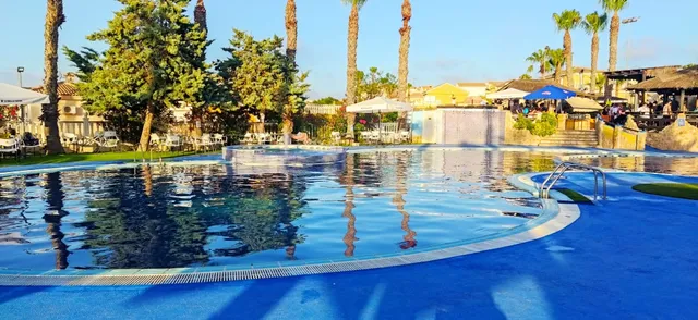 Monte y Mar's Bernard's Place