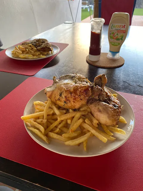 Asador De Pollos Pechiguera