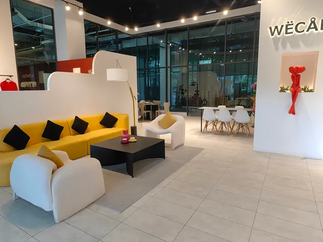 WËCÅRE Gallery - Edumetro Subang Jaya