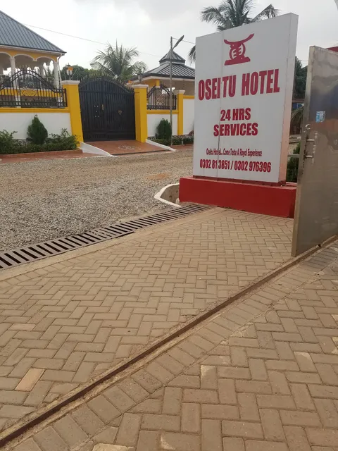 Oseitu Hotel