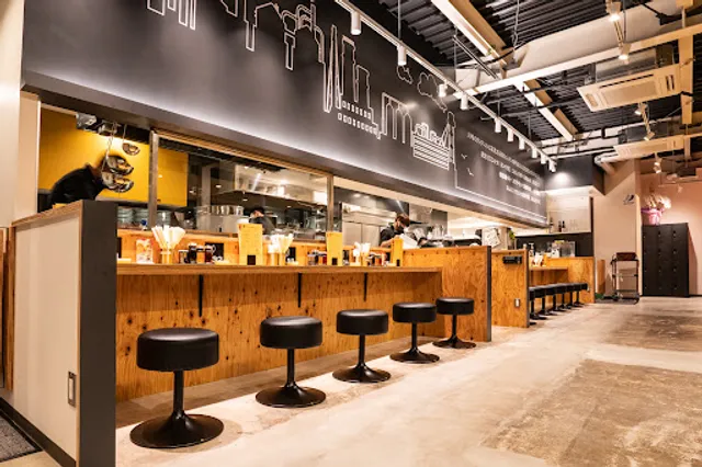 やきにくタンタン