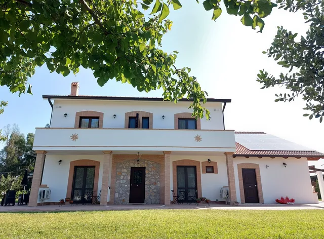 Agro 1798 Country Guest House