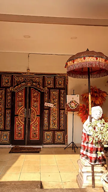 Ayam Betutu Khas Gilimanuk Bali, Rawamangun